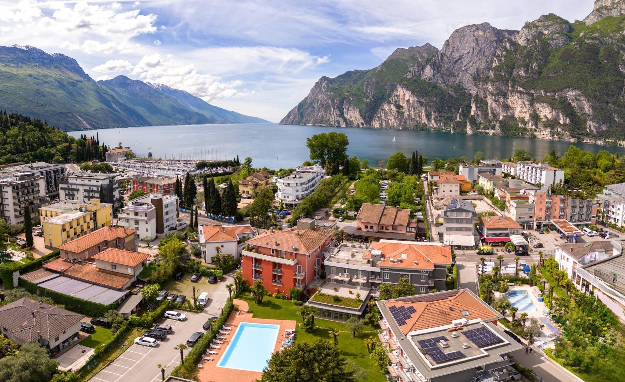 Brione Green Resort Рива-дель-Гарда Экстерьер фото